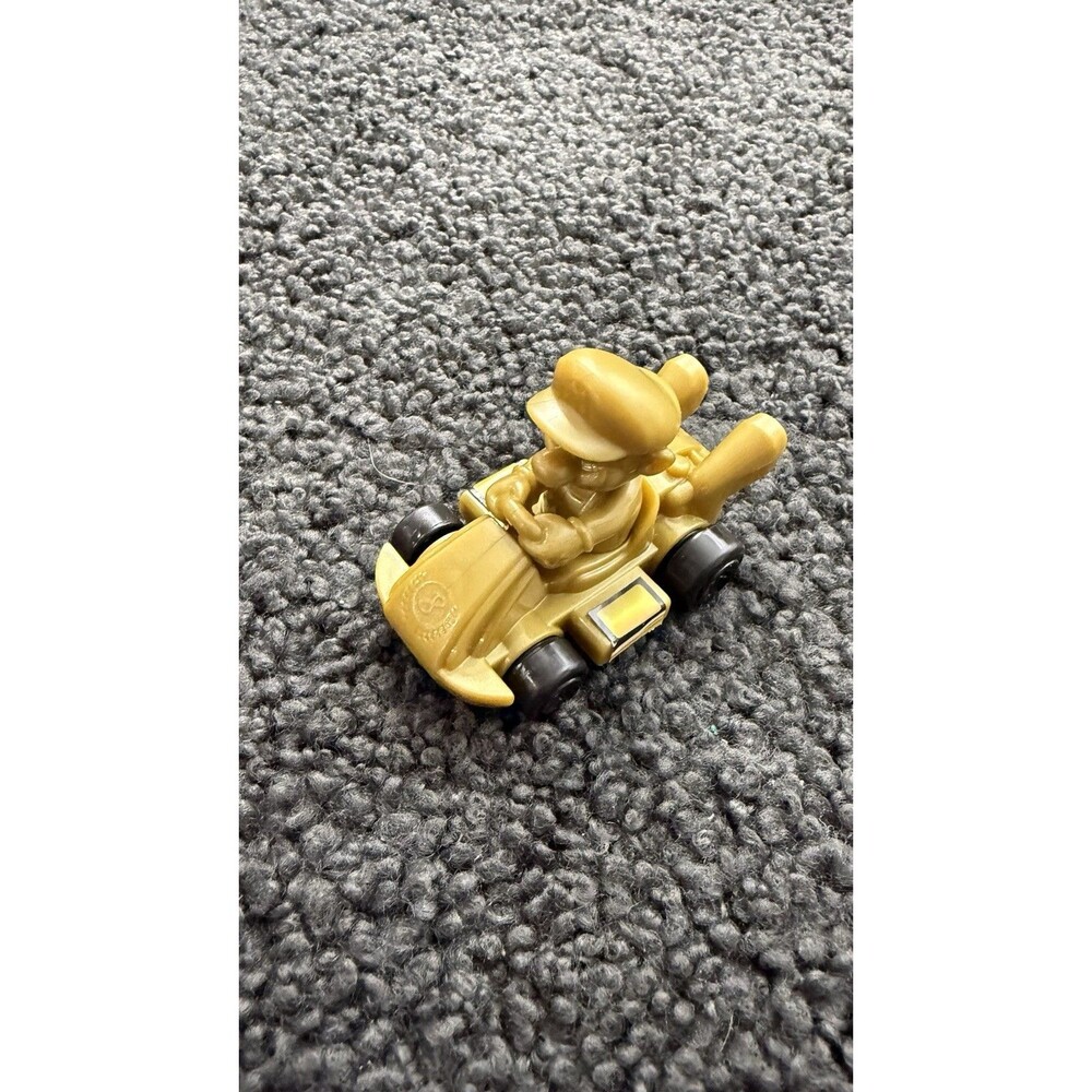 Gold  Mario Kart Deluxe 8 2024 McDonalds Happy Meal Toy Mario Kart